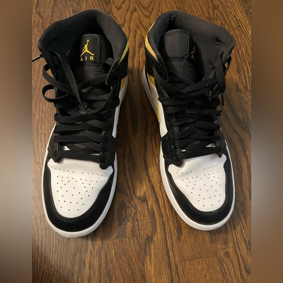 Nike air Jordan1 - Pollen Black - Picture 2 of 14